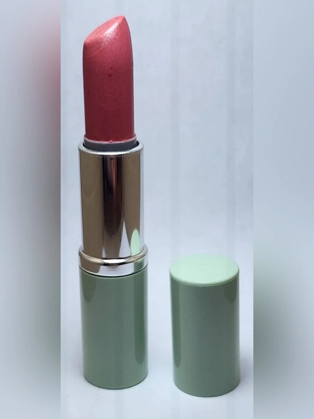 Clinique Lipstick - Glazed Berry Color